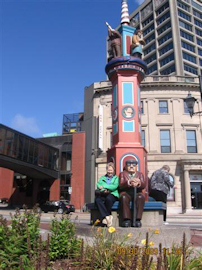 Liz & the St. John Statues