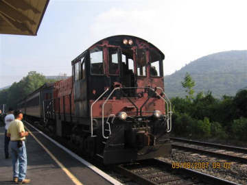 Engine pulling in