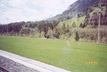 Shützenbrücke S-06-28 over the Kander R.