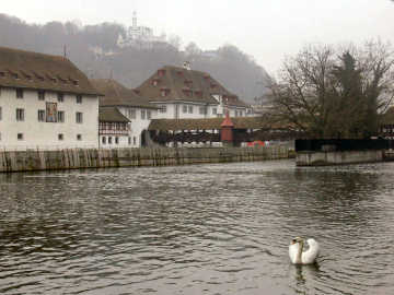 Spreuerbrücke S-11-02] in Luzern built in 1568 to cross the Reuss River. Photo by Gregor Wenda