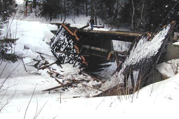 Power House CB Lost March 8, 2001