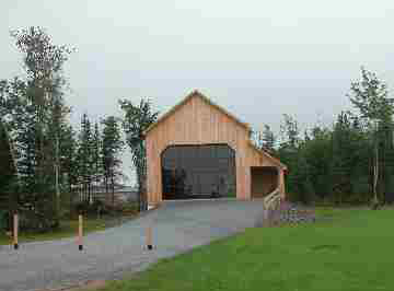 Tourist Information Center Photo by R. Joyce