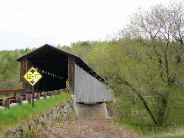 Mount Orne Covered Bridge NH portal