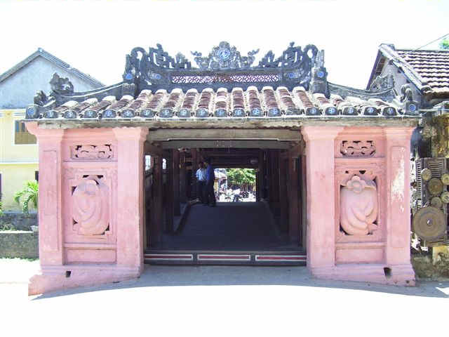The Pagoda Bridge (Chua Cau) located in Hoi An, Vietnam. Photo © 2008 by Mark Kibbler