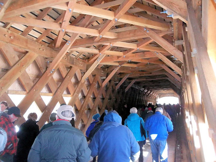 Bartonsvill Covered Bridge - Crowd walks the bridge