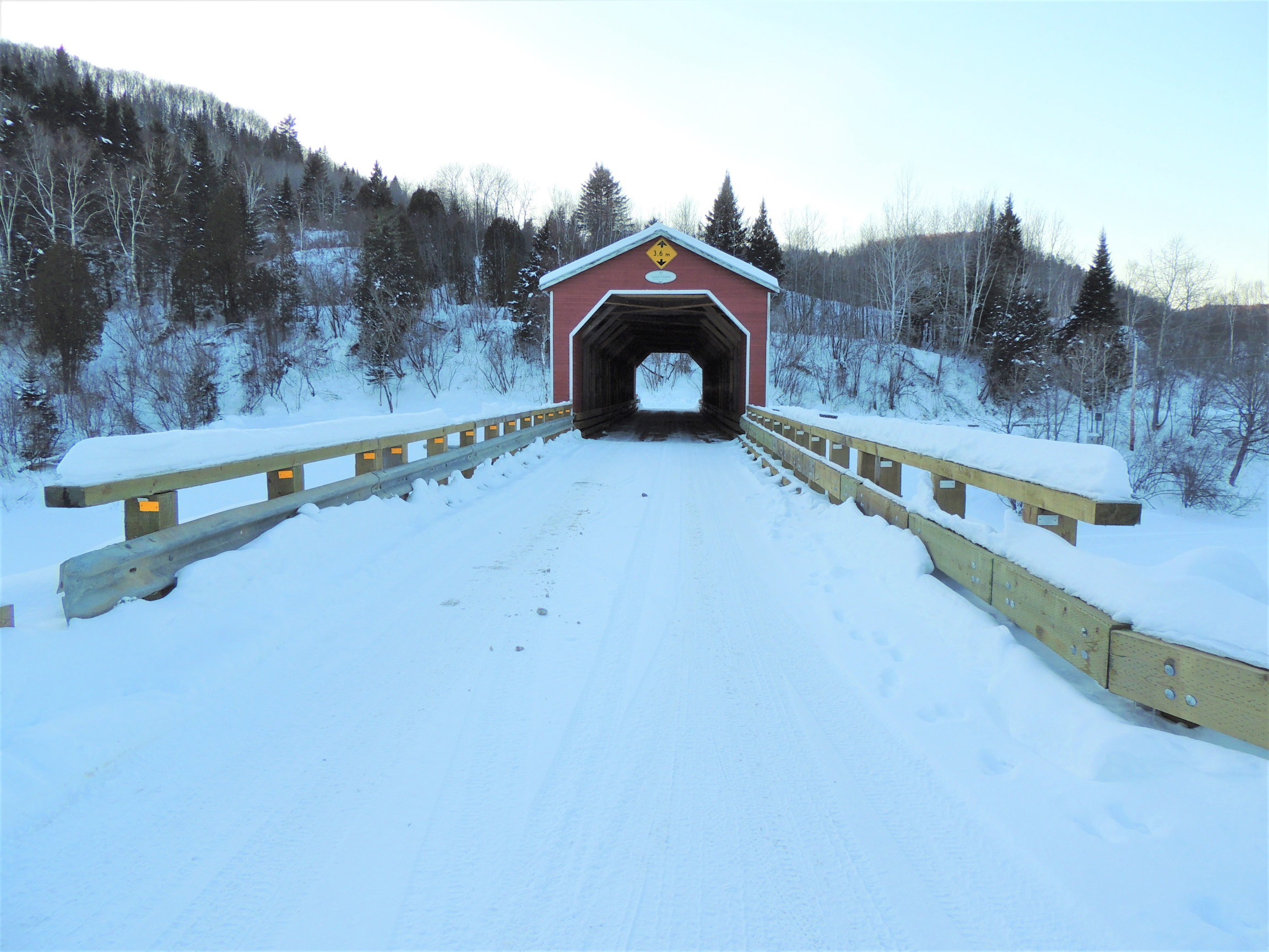 Louis-Gravel Bridge WGN 61-62-01