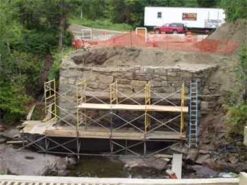 Greenbanks Hollow Renovation Photo by Mert Leonard, August 31, 2002