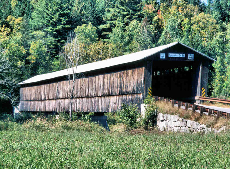 Mount Orne covered bridge