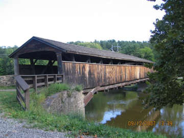 Perinnes Covered Bridge